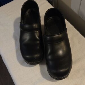 Dansk Black Leather Slip-On Shoes Size 9 (39)